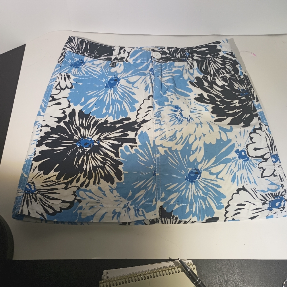 Saint Johns Bay Golf Scort Waist Size 30" Length 15" Side Pockets